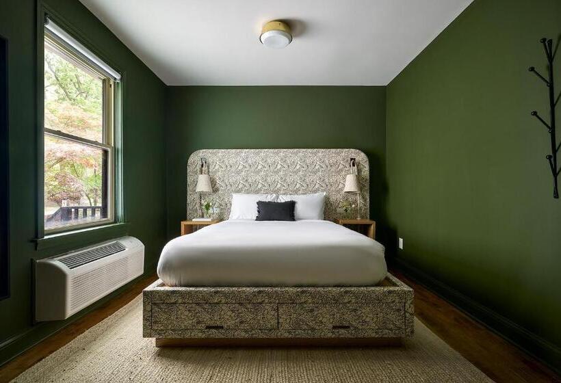 The Neighborhood Hotel Grand Beach