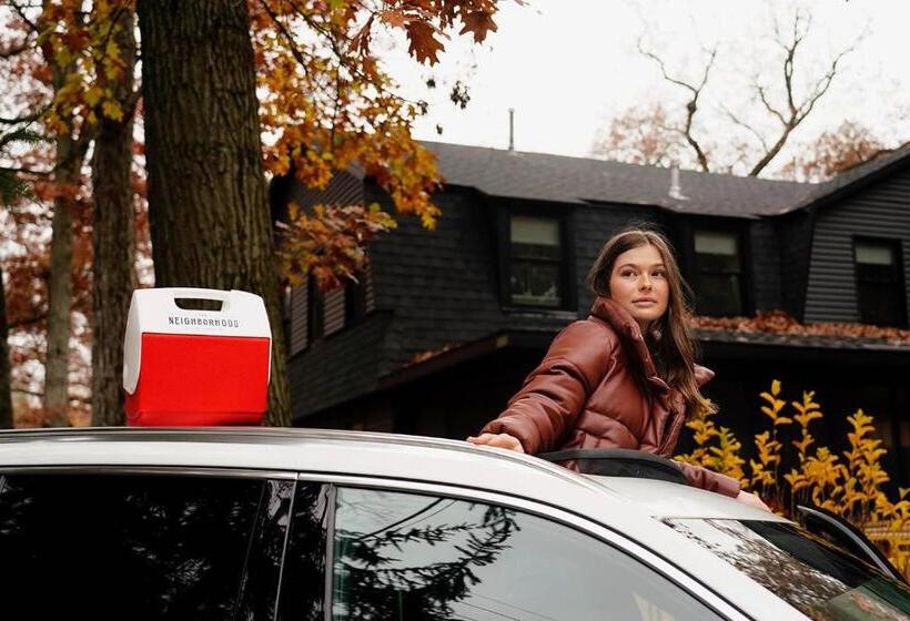 The Neighborhood Hotel Grand Beach