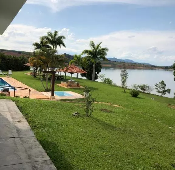 ホテル Villa Interlagos De Minas