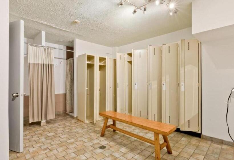 Magog Waterfront Condo