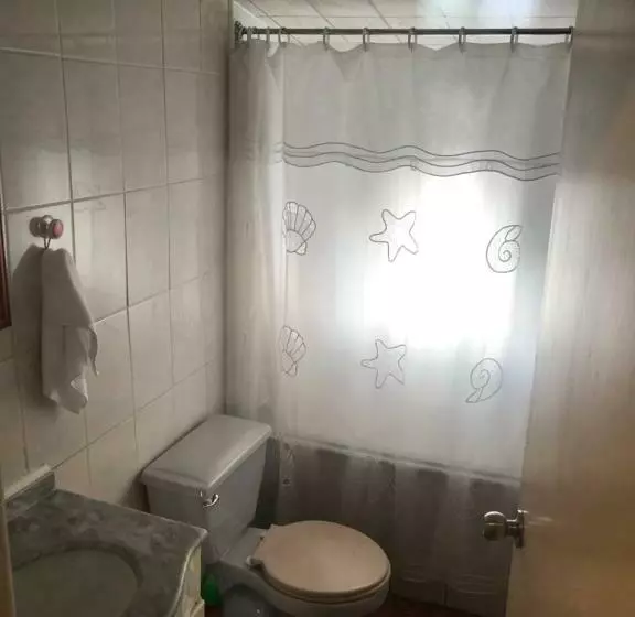پانسیون Hostal Huepil