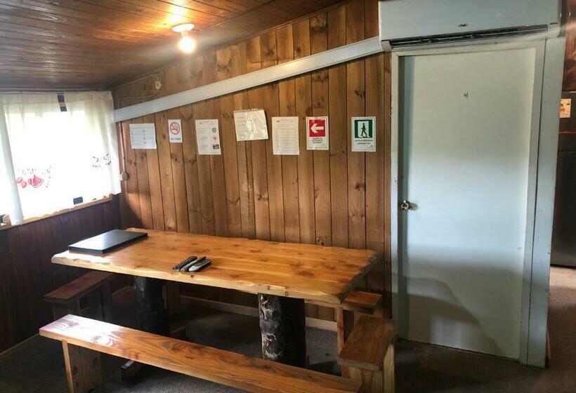 پانسیون Hostal Huepil