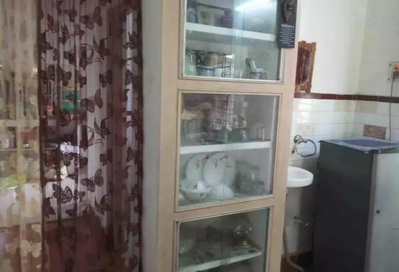 ペンション We Have Wonderful Villa At Shantiniketan