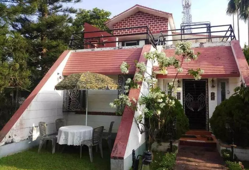 ペンション We Have Wonderful Villa At Shantiniketan