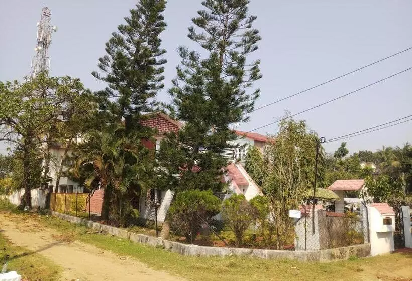 ペンション We Have Wonderful Villa At Shantiniketan