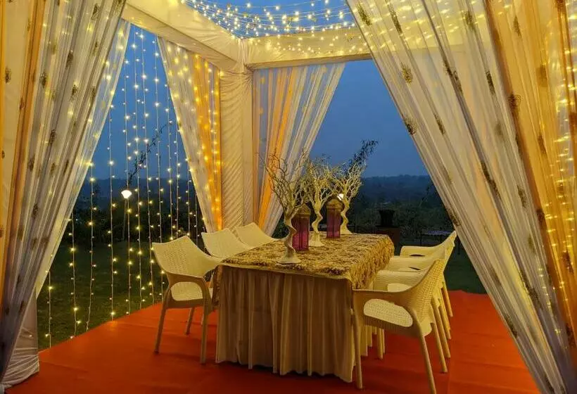 استراحتگاه Shoonya Farm Retreat