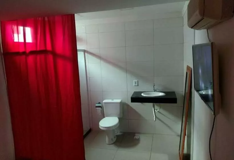 Retkeilymaja Pousada Albarquel