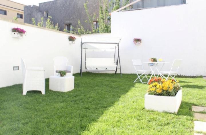 Bed and Breakfast Carpentry