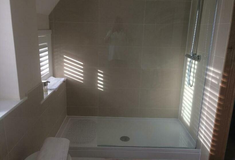 צימר Cowes   The Barn