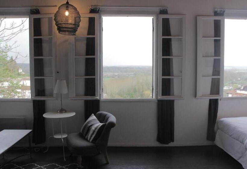 مبيت وإفطار Grange Bleuet