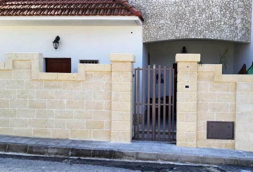 مبيت وإفطار Lu Masunu