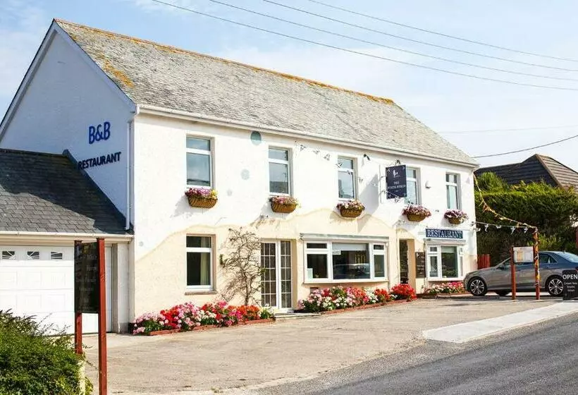 ベッドアンドブレックファースト The White Heron