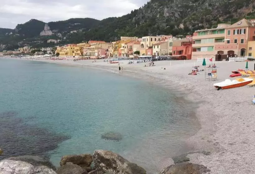 ホテル Albergo Natalina