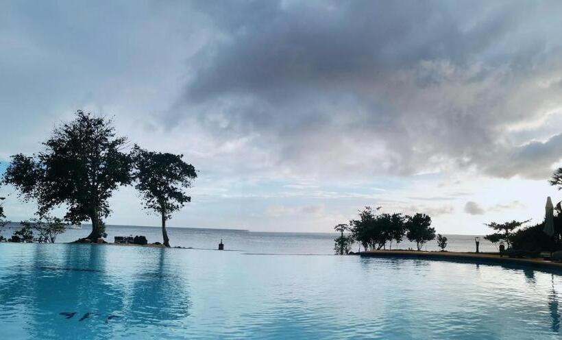 هتل Fig Sunset View Resort