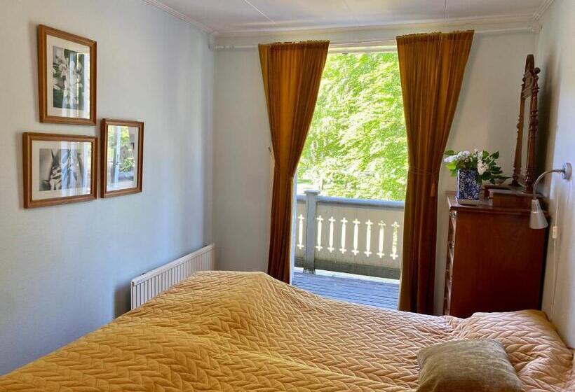 Mössebergs Vandrarhem