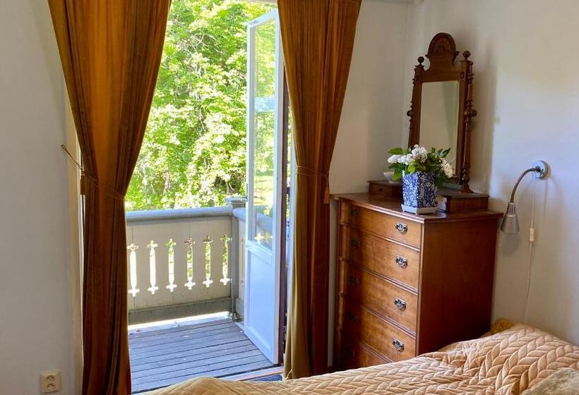 Mössebergs Vandrarhem