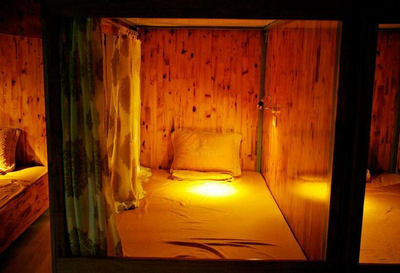 Ninh Binh Central Backpackers Hostel