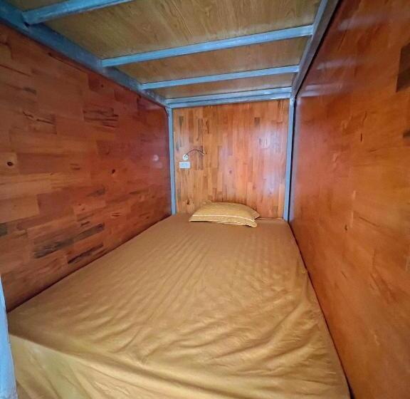 Ninh Binh Central Backpackers Hostel