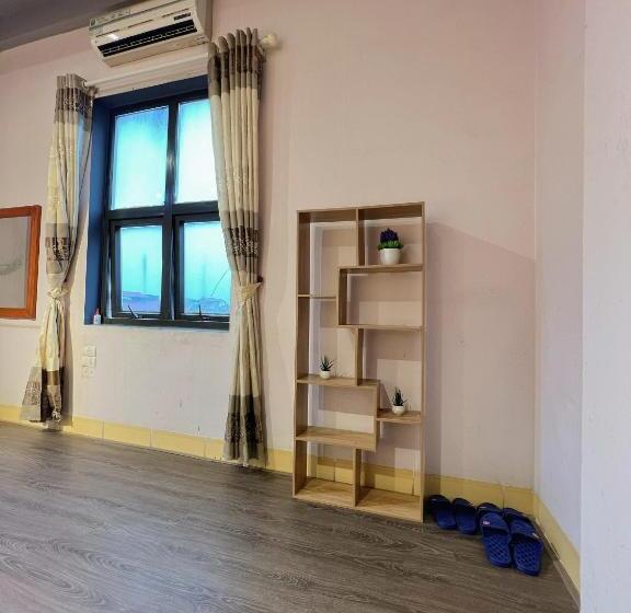 Ninh Binh Central Backpackers Hostel