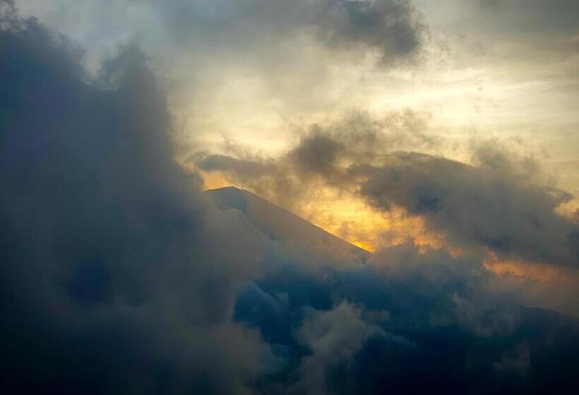 ペンション Hidden Heaven Rumah Barong