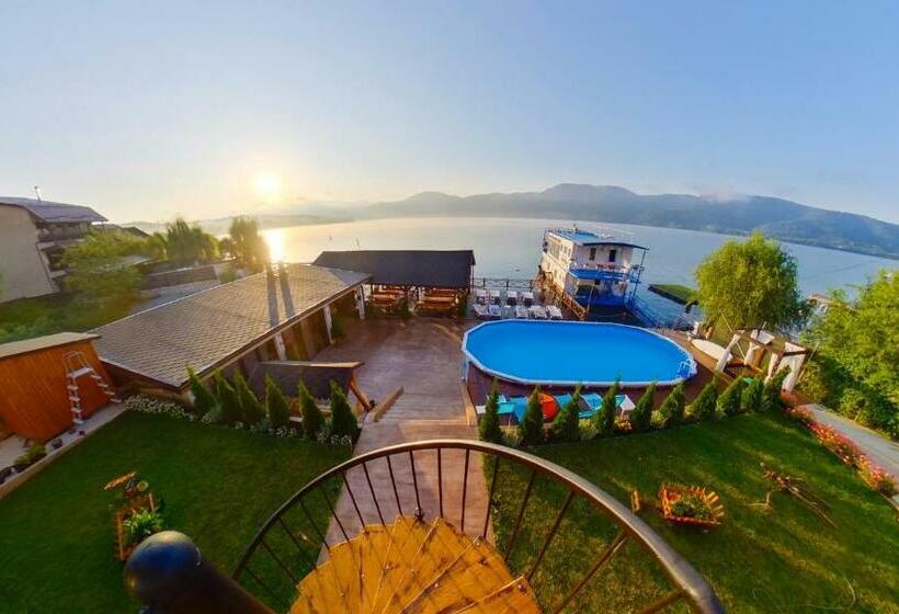 Pensão Mustaciosul Dunarii