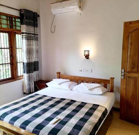 펜션 Pearl Bungalow Trincomalee