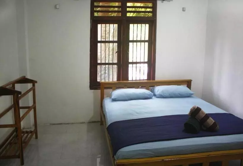 ペンション Pearl Bungalow Trincomalee