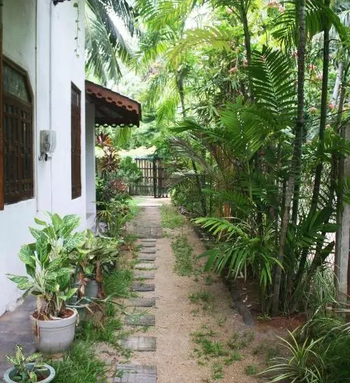 ペンション Pearl Bungalow Trincomalee