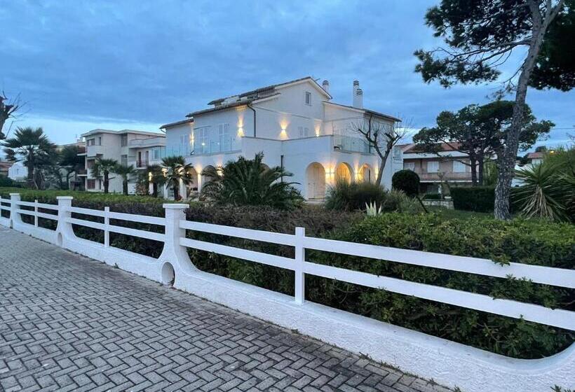 Pensionat Villa Mirella