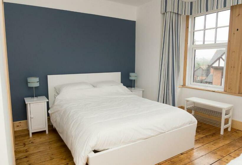 The Bay Boutique Bed And Breakfast