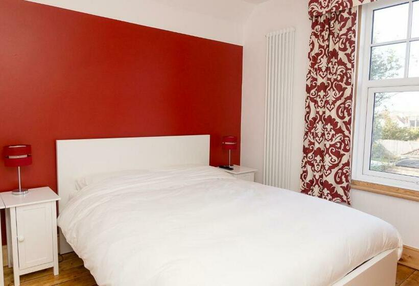 The Bay Boutique Bed And Breakfast