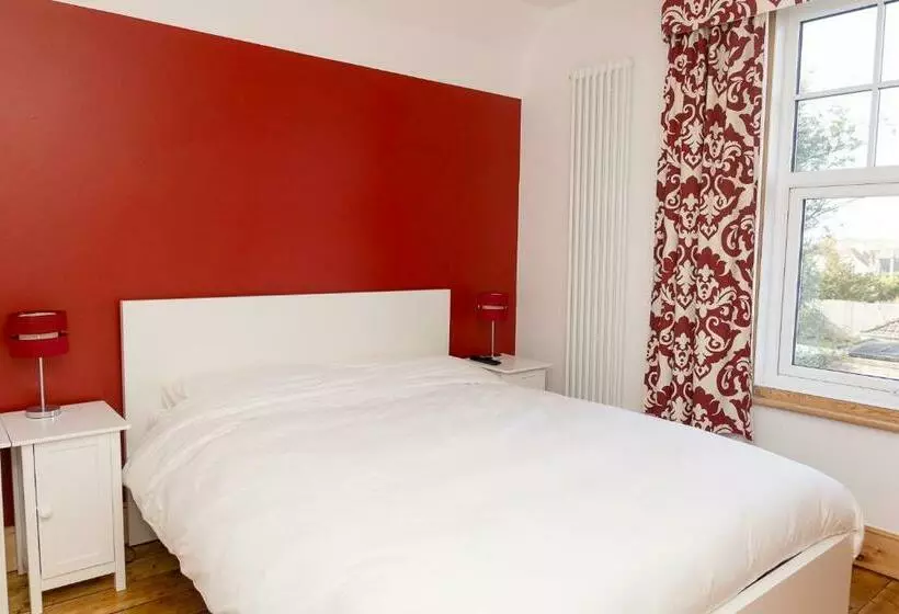 The Bay Boutique Bed And Breakfast