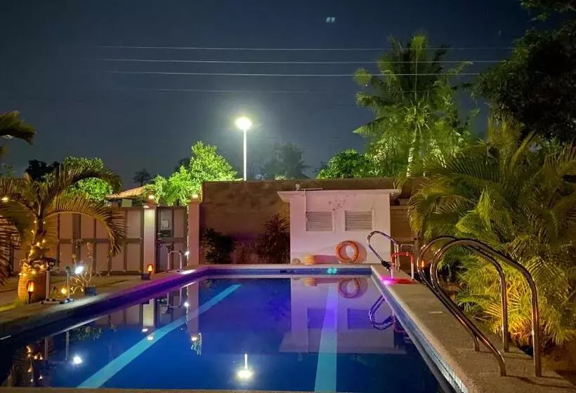 Villa Del Oz Resort