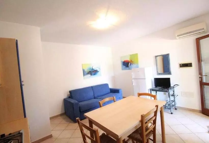 Villaggio Rena 2000