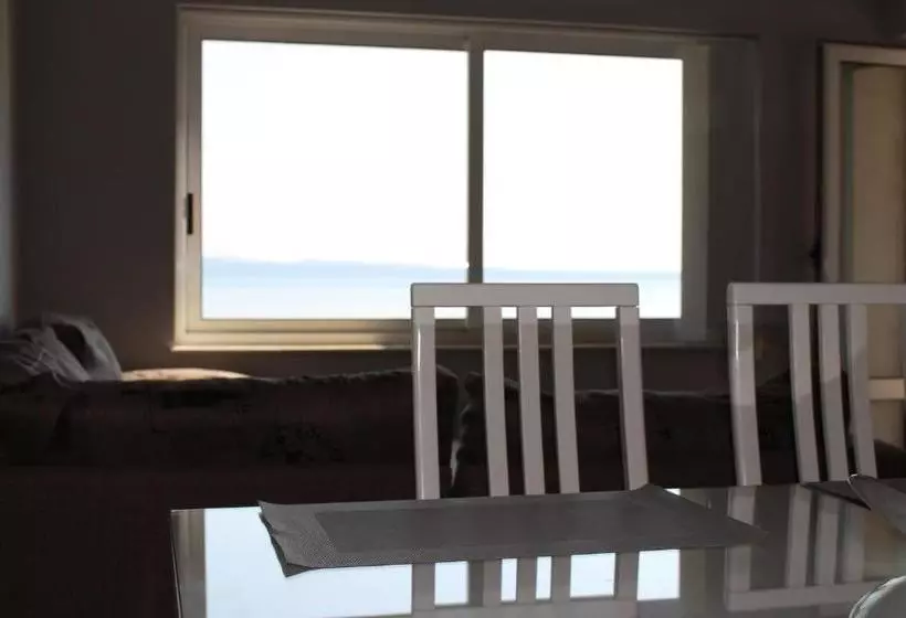 Beachside Apartments Znjan
