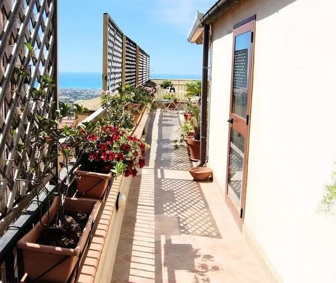 تختخواب و صبحانه Portatenea Atenea Collection