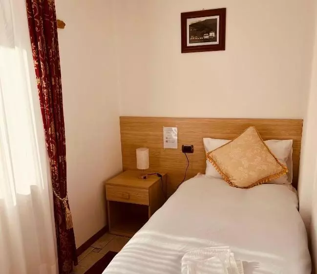 تختخواب و صبحانه Affittacamere Buenavista Guest House