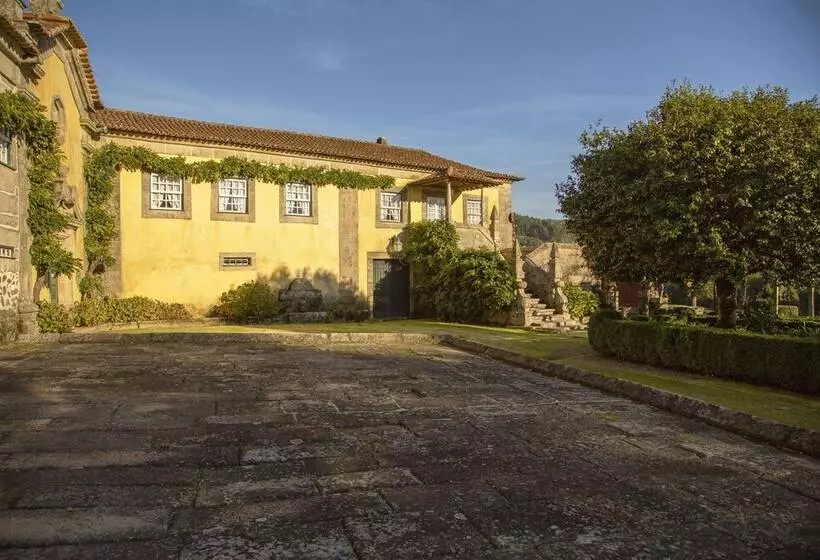 تختخواب و صبحانه Casa De Canedo