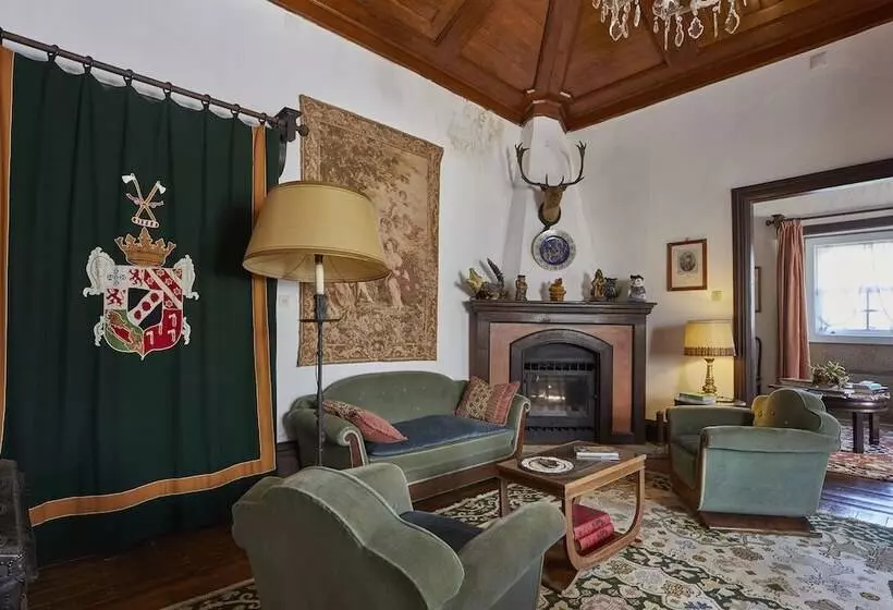 تختخواب و صبحانه Casa De Canedo