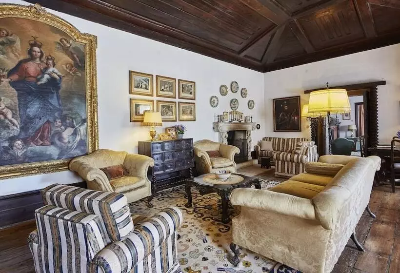 تختخواب و صبحانه Casa De Canedo