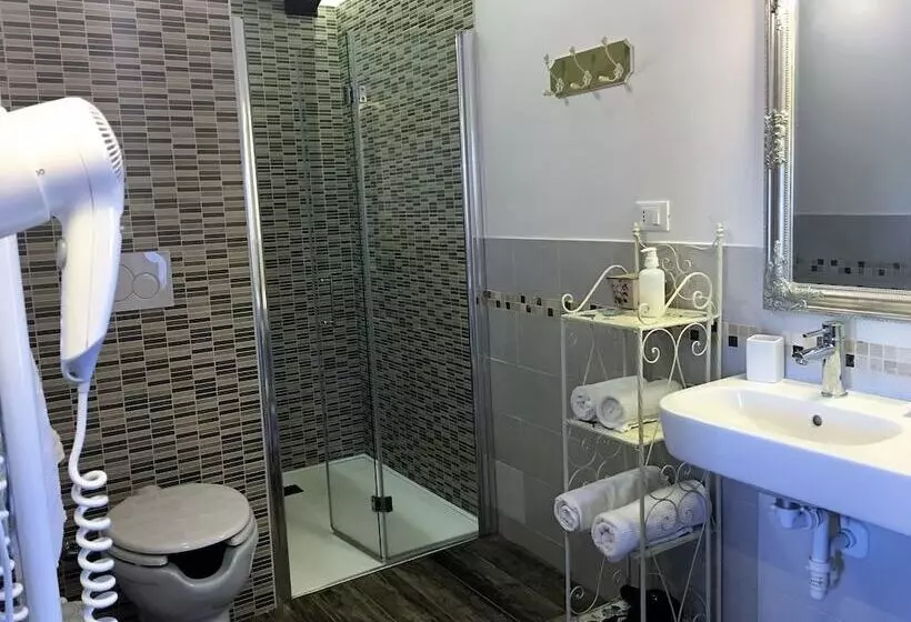 تختخواب و صبحانه Villa Ai Tigli Venezia Guest House