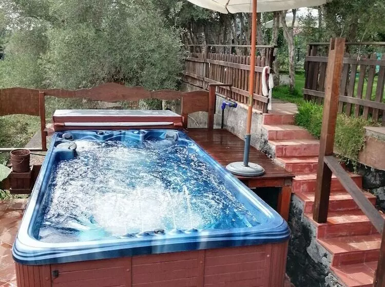 ベッドアンドブレックファースト Villa Aresco