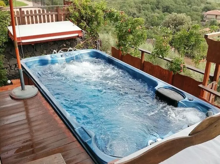 ベッドアンドブレックファースト Villa Aresco