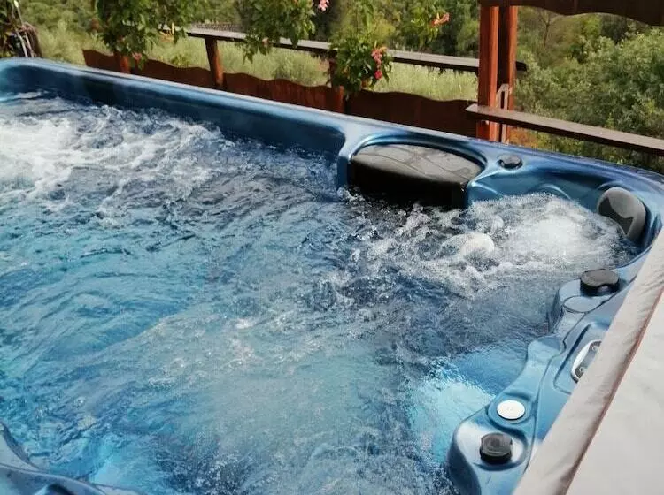 ベッドアンドブレックファースト Villa Aresco