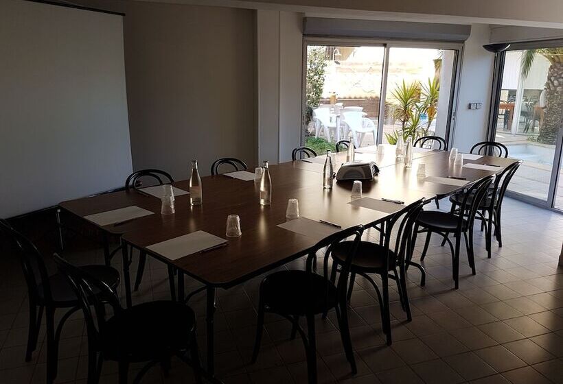 Adonis Arc Hotel Aix