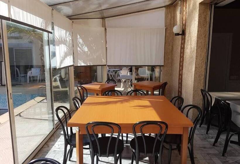 Adonis Arc Hotel Aix