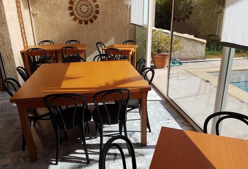 Adonis Arc Hotel Aix