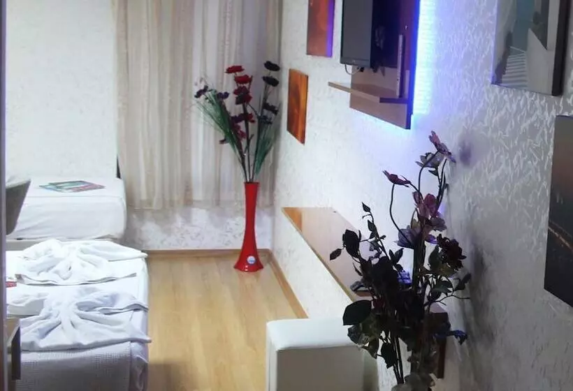 هتل Avcılar İnci