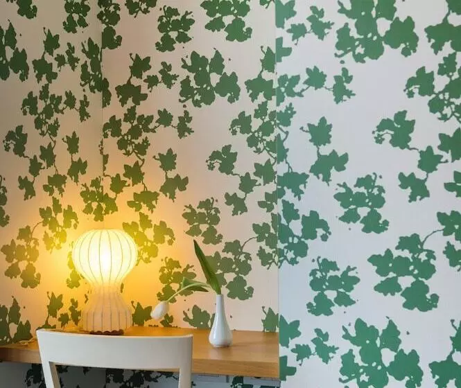 Отель Azalea Park