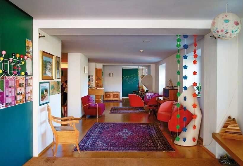 בית מלון כפרי Azalea Park